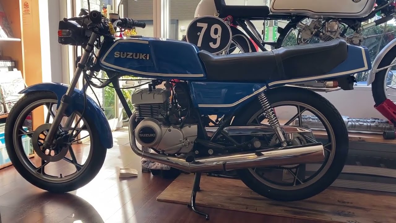 バイクの杜】スズキ RG125E - YouTube