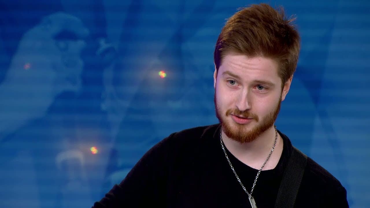 Tim Holmström utkastad efter att ha framfört sin egenskrivna låt – Idol 2017 - Idol Sverige (TV4)