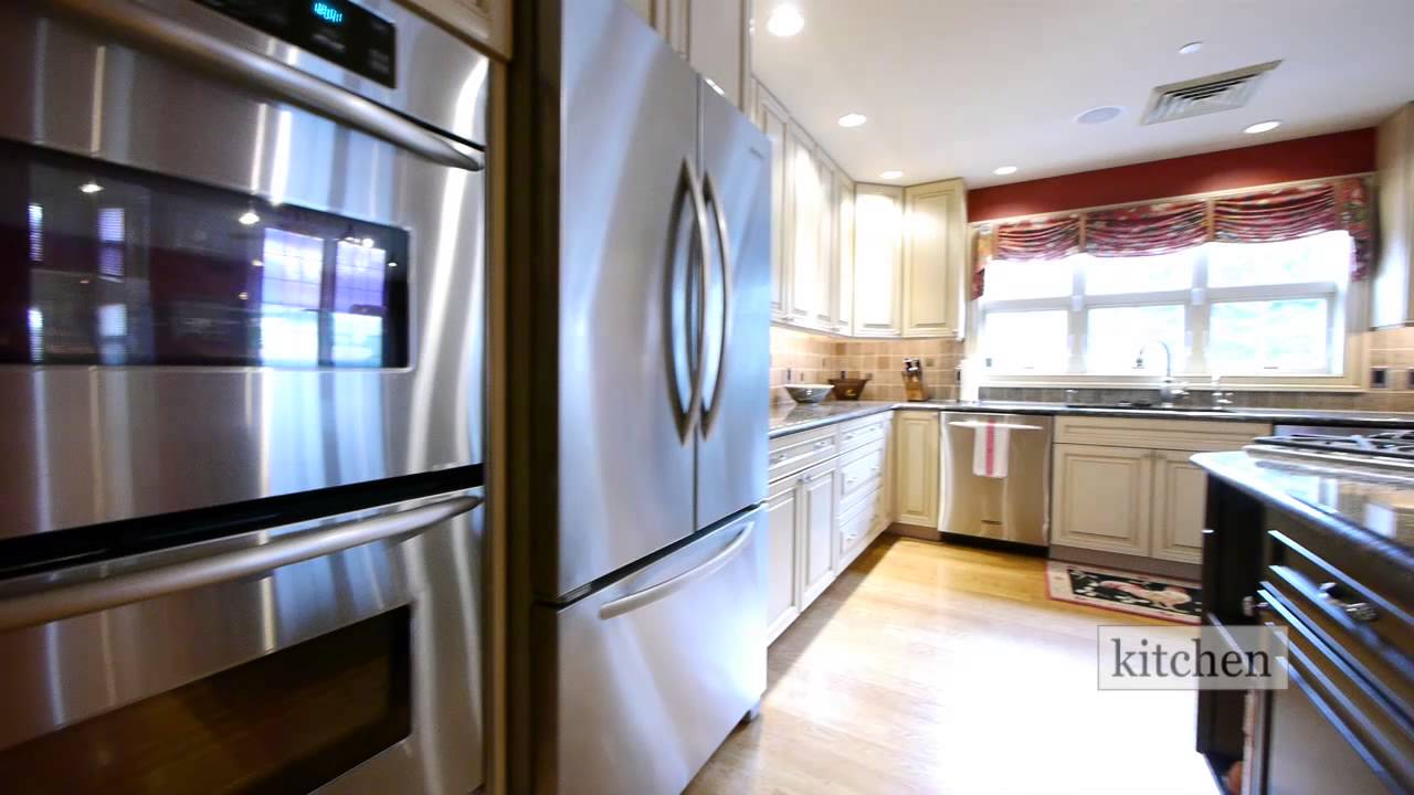 1041 Buckingham Dr, Allentown PA 18103 YouTube