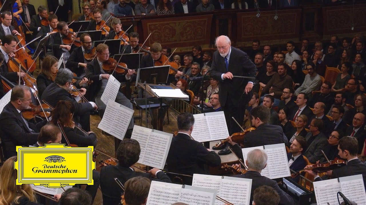 John Williams & Vienna Philharmonic – Williams: Theme from “Jurassic Park”  - YouTube