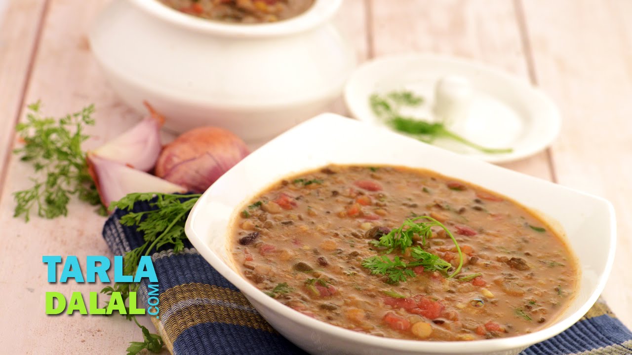 Rajma and Urad Dal (Healthy Heart) by Tarla Dalal