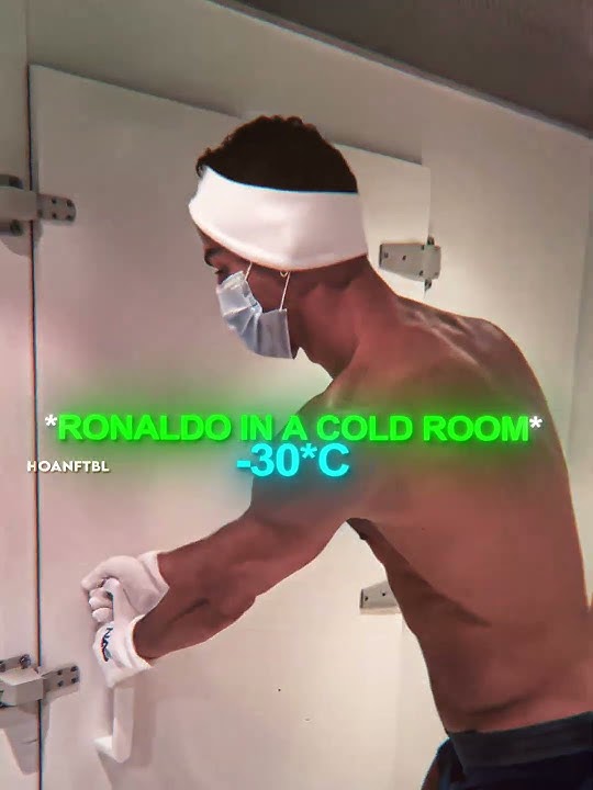 Ronaldo Is Not Afraid of the Cold 🥶😷