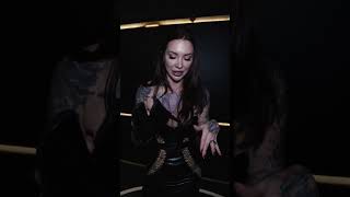 This Is How A Wrestles