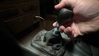Saab 900NG / 93OG shortshifter + custom gear knob adapter