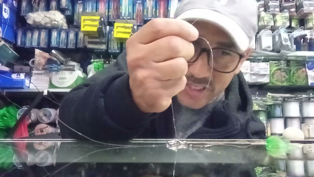 طريقة من طرق بسيطه لصيد الأسماك بتقنية (السمك الحي الصغيرة)