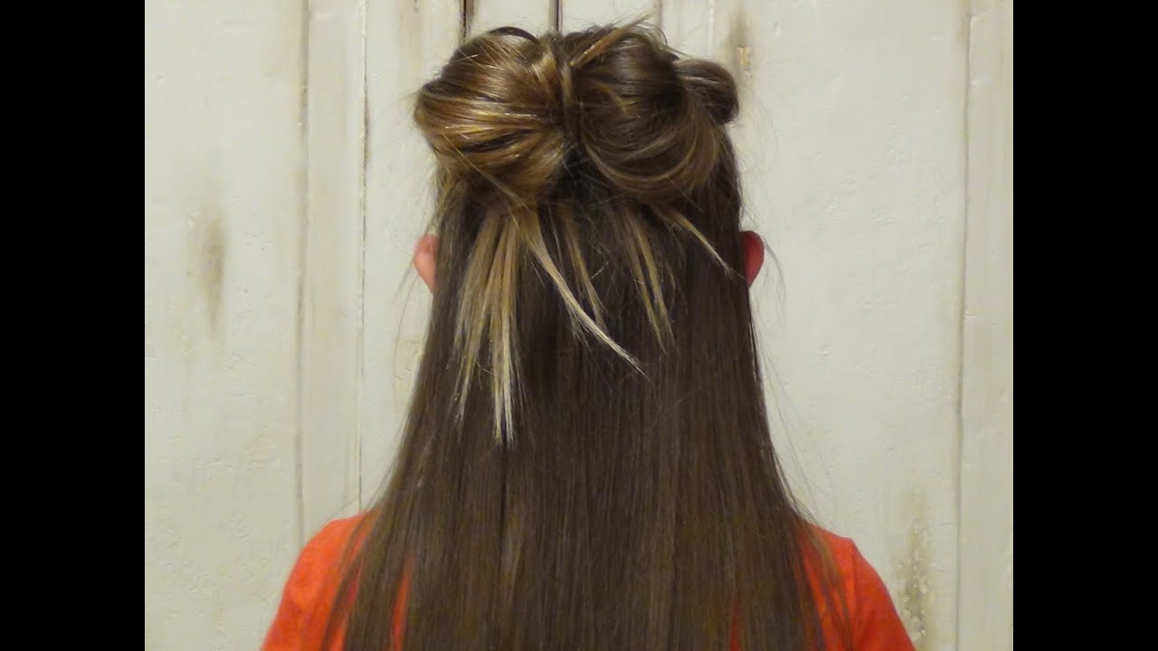 How To Do A (Messy Bun) Hairstyles - YouTube