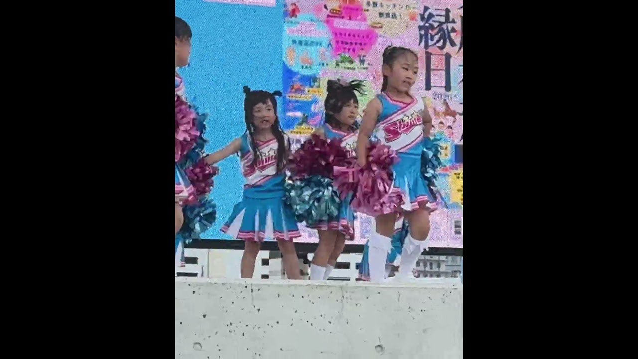 コパンシャイニーズ キッズダンス #チア #ダンス - YouTube