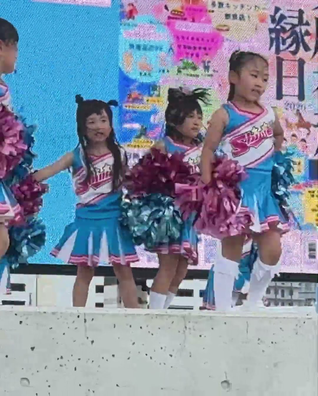 コパンシャイニーズ キッズダンス #チア #ダンス - YouTube