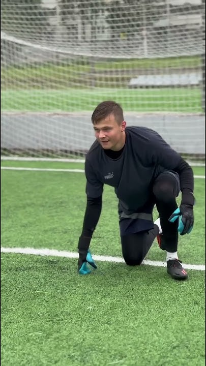 ВРАТАРСКАЯ ТРЕНИРОВКА #мяч #вратарь #goalkeeper #футбол #football # ...