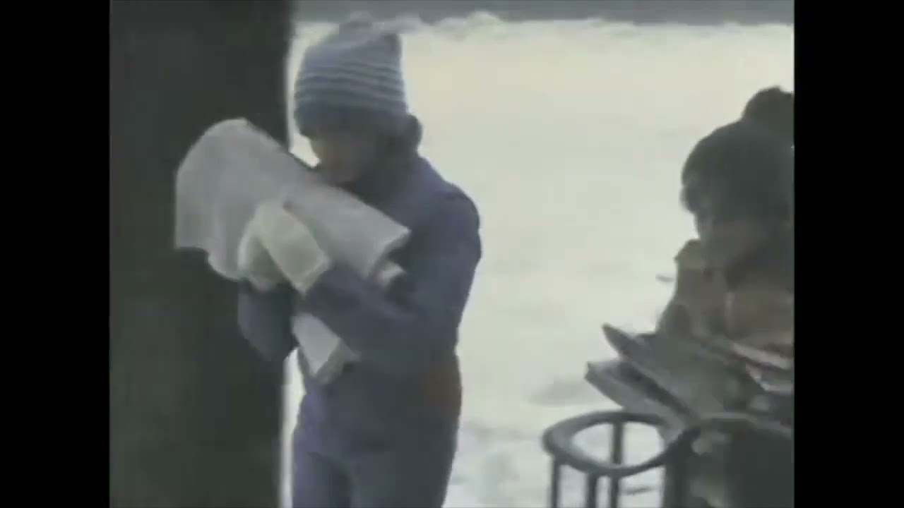 Deck the Halls - Ryan Pollie