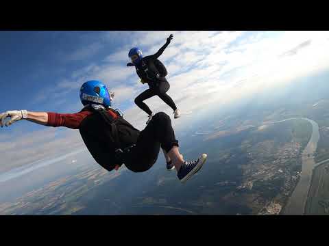 Safety school skydive 👉👌