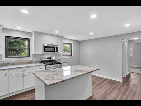 1431 Oak Dr, Castle Shannon, PA home video tour