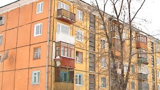 Уроки самообороны закончились приводом в полицию(Соседи услышали шум в одной из квартир. Решив, что там избивают ребенка, они вызвали полицию. Смотрите..., 2015-02-04T12:31:31.000Z)