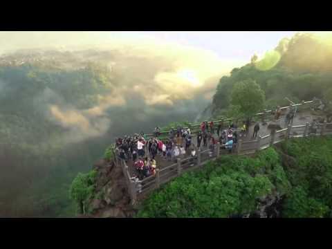 TEBING KERATON AERIAL I Family Travel Indonesia