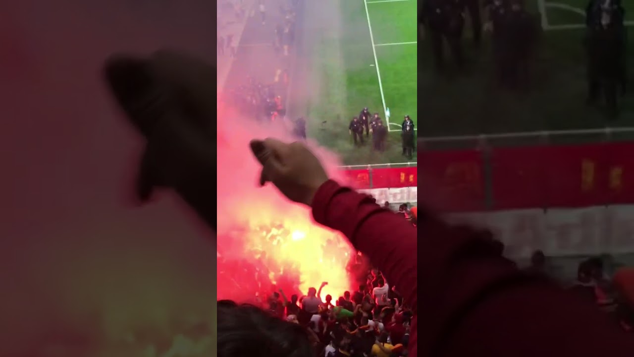 Galatasaray UltrAslan pyro away at Olympique Marseille back in 2021 