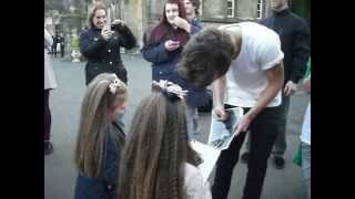 1D One Direction - Harry Niall Signing And Meeting Fans Glasgow 27 Feb 2013
