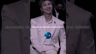 him having the holding everybody's Aura#goviral #viralvideo #bts #rm #aura #fypviralシ #fyp #asthetic