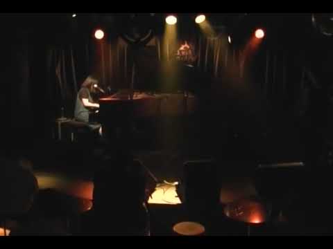 坂道の向こう側（2019.6.16 / 真昼の月 夜の太陽）