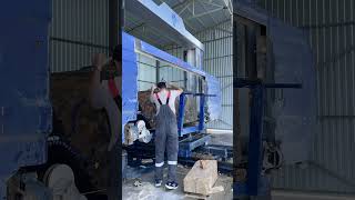 Процесс распиловки каменного блока канатно-алмазным станком в быстрой съёмке #камень #купитькамень