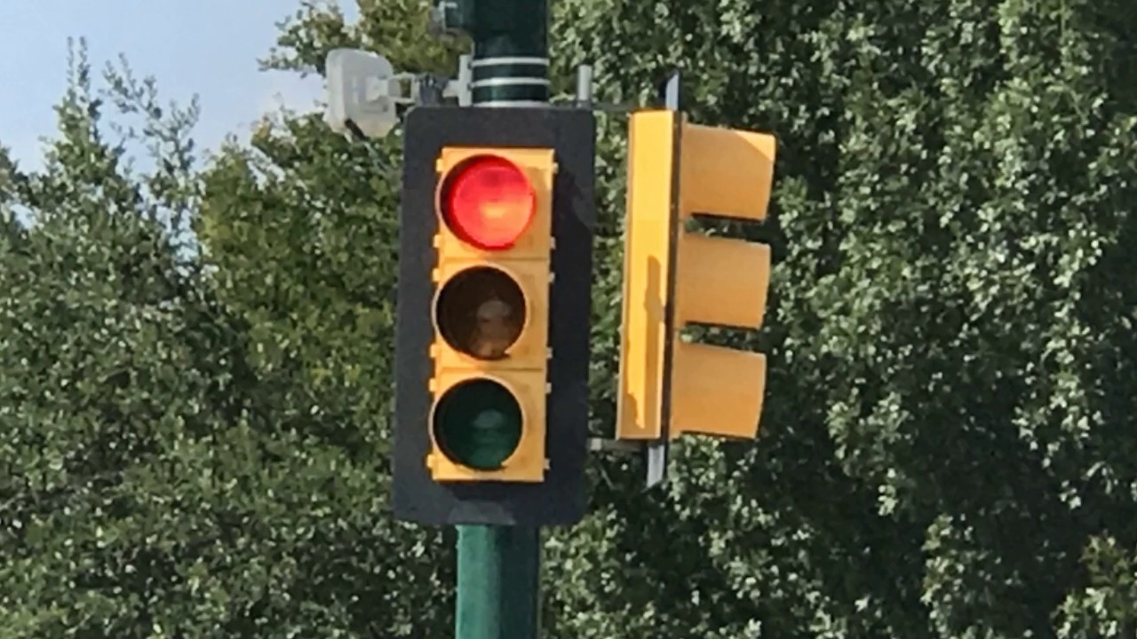 Safety Jumper Cables - The easiest way to jump start a car or boat.