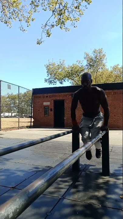 My HannibalForKing Low Muscle Up Dips!