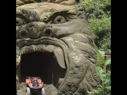 Bali vlog #3 - gorilla face ATV tour in Ubud, rice fields, chasing waterfalls and local crafts!