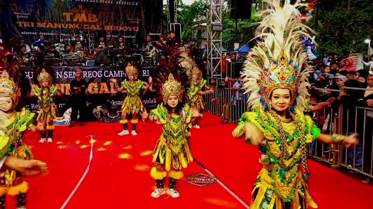 HATI  HATI JATUH CINTA!!//TOPENG IRENG TMB(TRI MANUNGGAL BUDOYO)#gayeng #FUL SENYUM