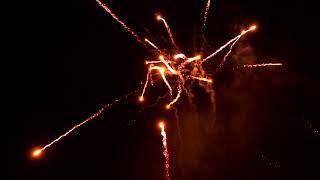 Funke- Yellow Python. Mit Super Medusa Effekt. Feuerwerk, Pyrotechnik, Vuuerwerk, Fireworks Profile