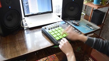 Strange - Live Trap on Akai MPD 26(part 2)