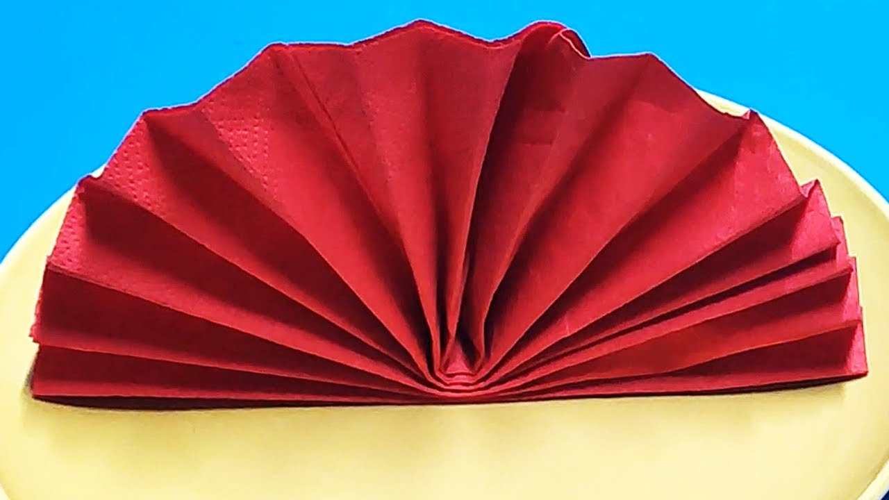 קיפול מפיות בצורת מניפה