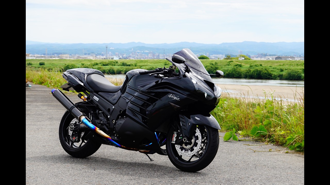 ZX-14R 特注MAVERICK MV97 + Nojimaエキパイ - YouTube