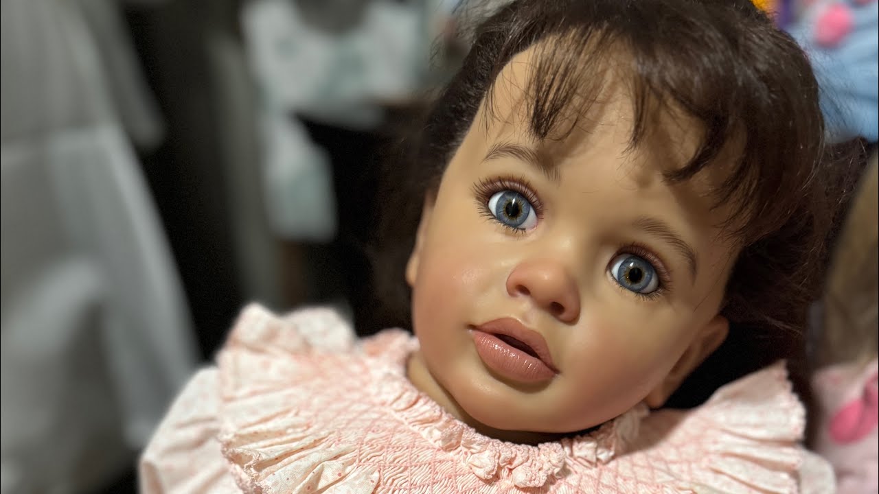 Очень необычное открытие коробки!! Плюс рыжеволосая девушка!!!