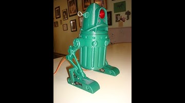 Walking Trash Master robot with Manual control.