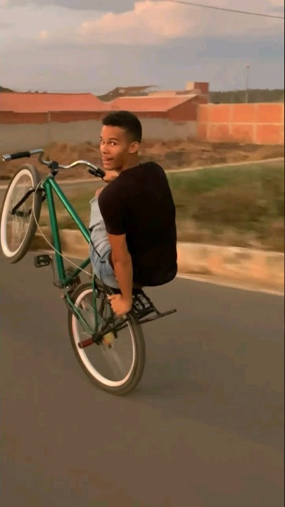 os meninos tá com os pacote😜🇧🇷