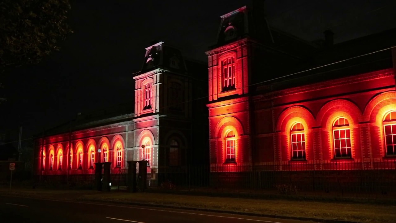 Flashing Lights Canon EOS M3 night Video sample YouTube