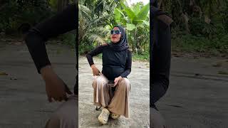 Kucing lagi nyanyi lucu