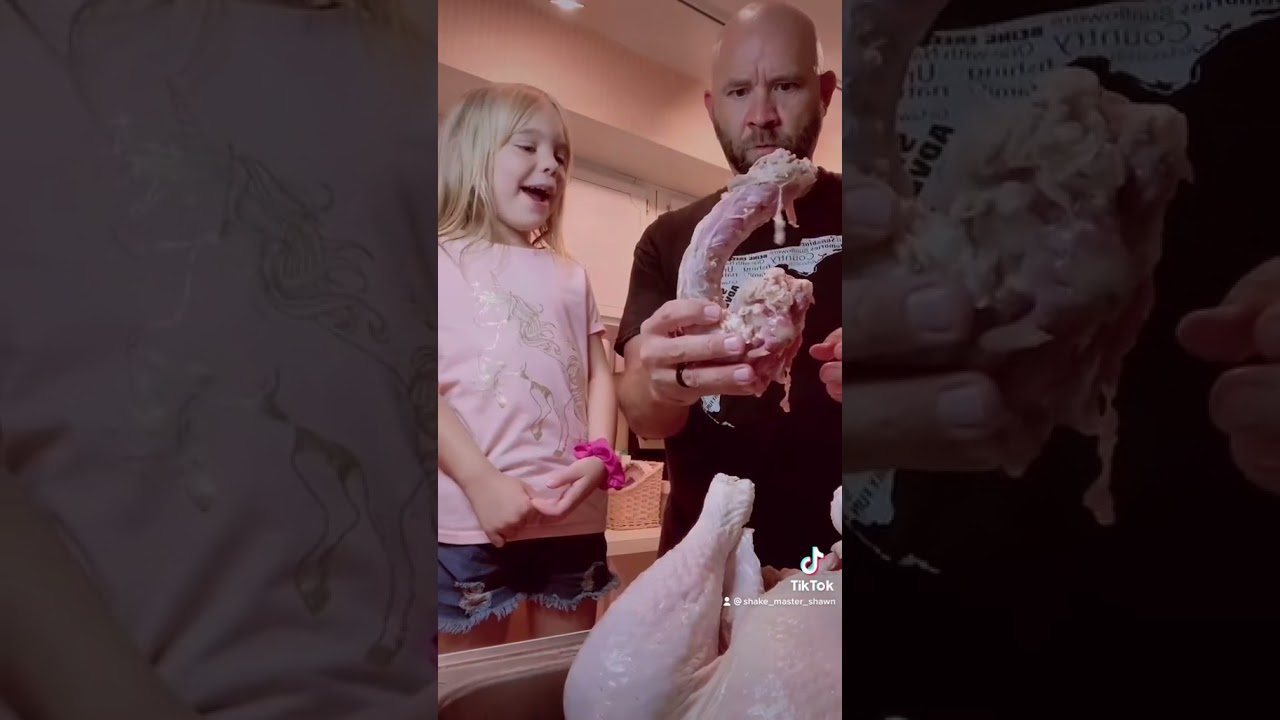 Removing The Turkey Neck , Literally My Kid🥲🤦‍♂️ 