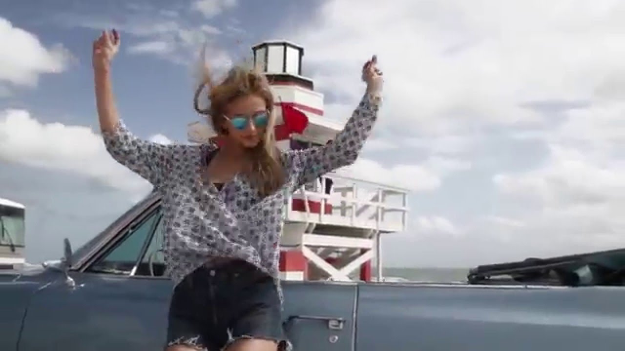 Take to the Beach SS16 | House of Fraser