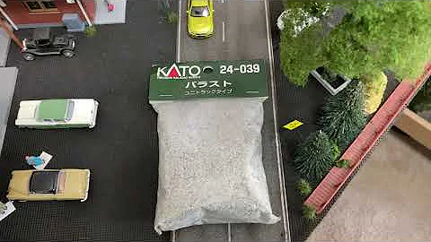 KATO Unitrack Ballast & Alternative Digitrax DCC Switch Controller and Word of Advise on DS64