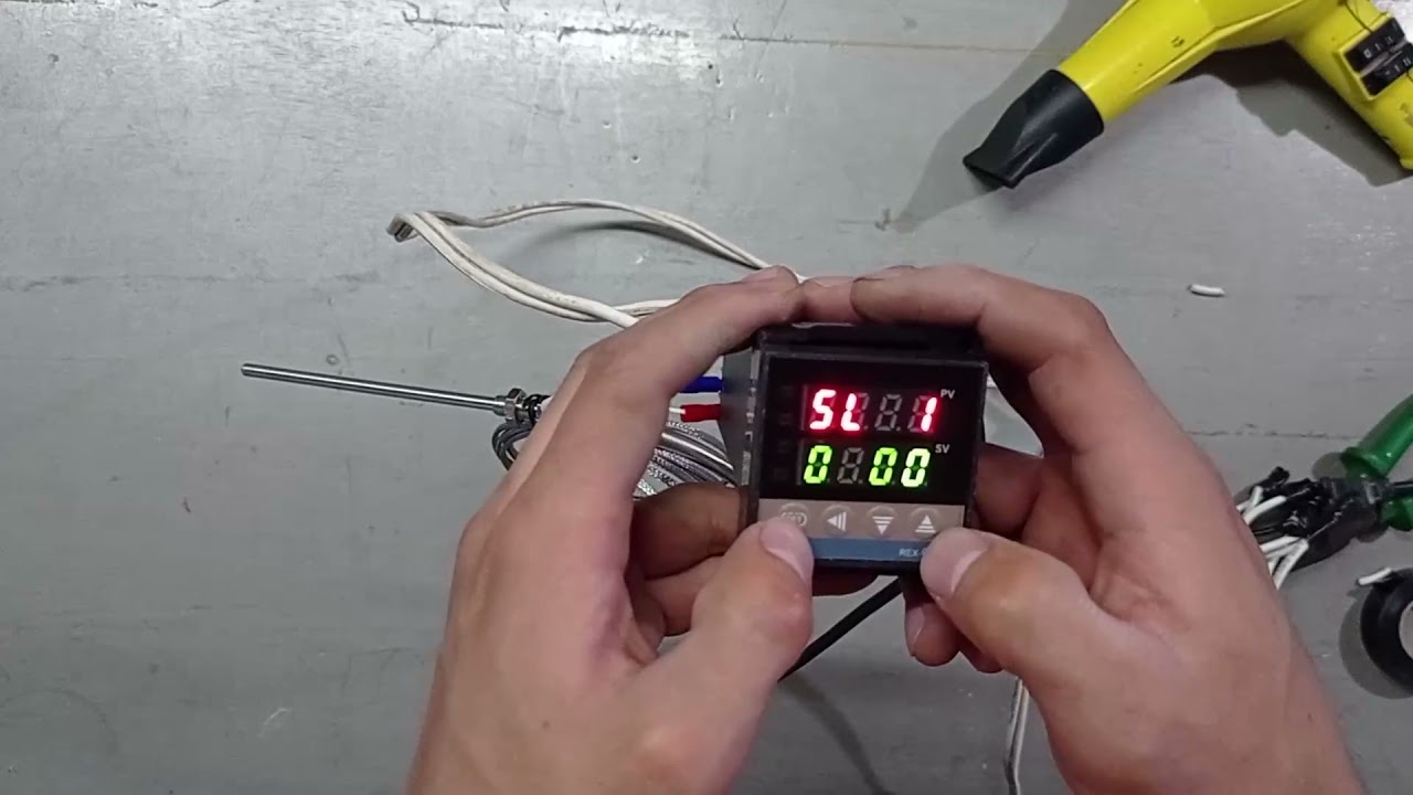 TUTORIAL CONTROLADOR DE TEMPERATURA REX C100