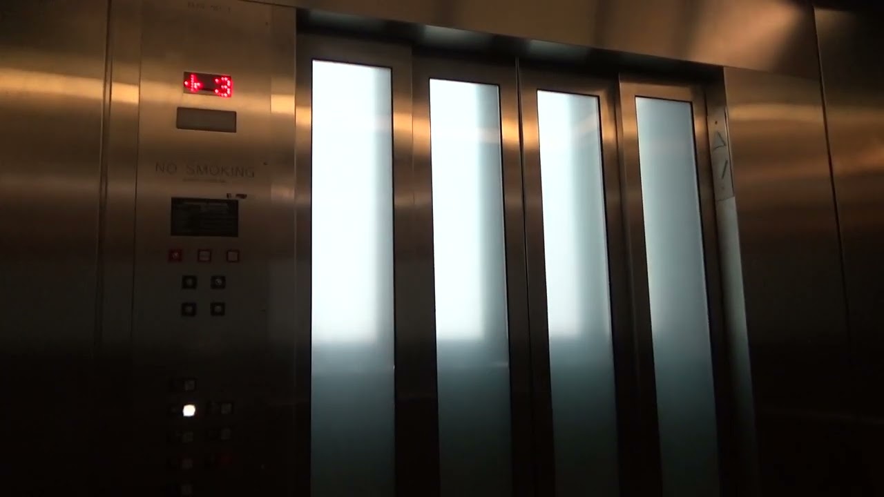 HUGE MEI Hydraulic Elevator - Park Plaza Mall - Little Rock, AR