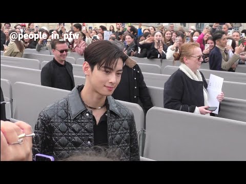 Cha Eun Woo 차은우 Daily on X: Cha Eun Woo at Dior Paris Fashion Walk 2023..  230623 #차은우 #CHAEUNWOO #CHAEUNWOOxDiorSummer24 #CHAEUNWOOxDIORHOMME   / X