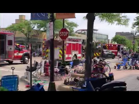 Highland Park July 4th parade shooting: Video shows aftermath after shots fired during busy parade