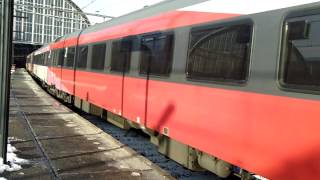 Hle eloc 1182  Ic Brussels  Eloc 2835 Departing  Amsterdam Central Railroad Station