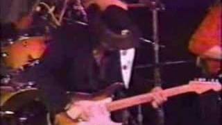 Stevie Ray Vaughan - Love Struck Baby chords