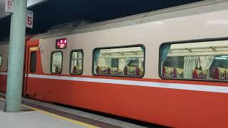 554次潮州發車經由海線開往花蓮的E219單電頭+新式自動門莒光號