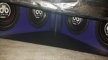 IS THIS BOX PORTED OR BANDPASS? 4 12S PLAYING LOWS