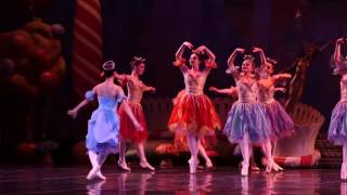 Around Dtown - Nutcracker