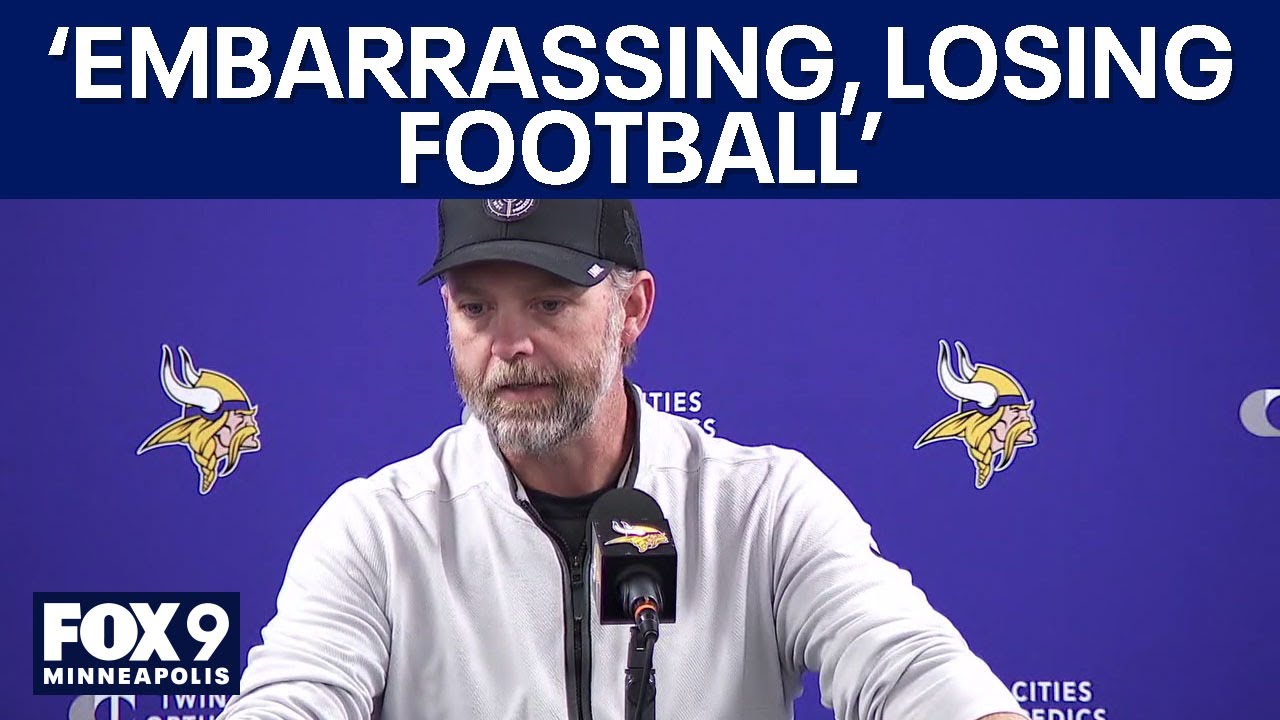 Wes Phillips calls Vikings 8 false starts 'embarrassing, losing football'