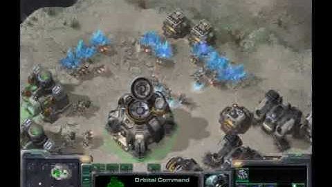 Starcraft 2 BETA  - GAME 1 - Me (Terran) vs Starcrack AI (Protoss) Part 1